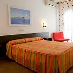 Hotel Checkin 3*