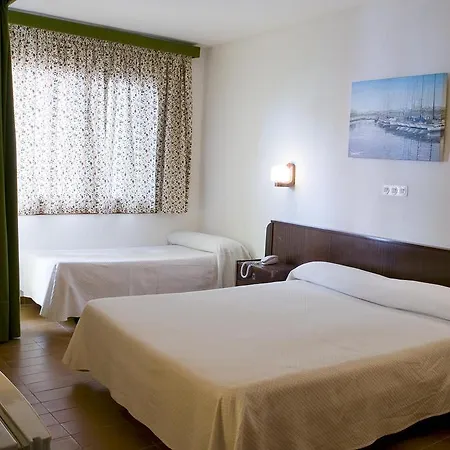 Szálloda Checkin 3*