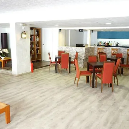 Szálloda Checkin Torredembarra