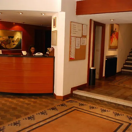 Szálloda Checkin 3*