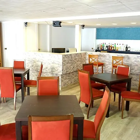 Checkin 3* Torredembarra
