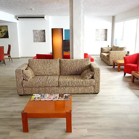 Checkin Hotel Torredembarra