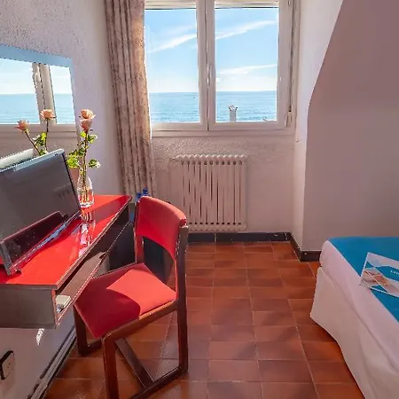 Checkin Hotel Torredembarra